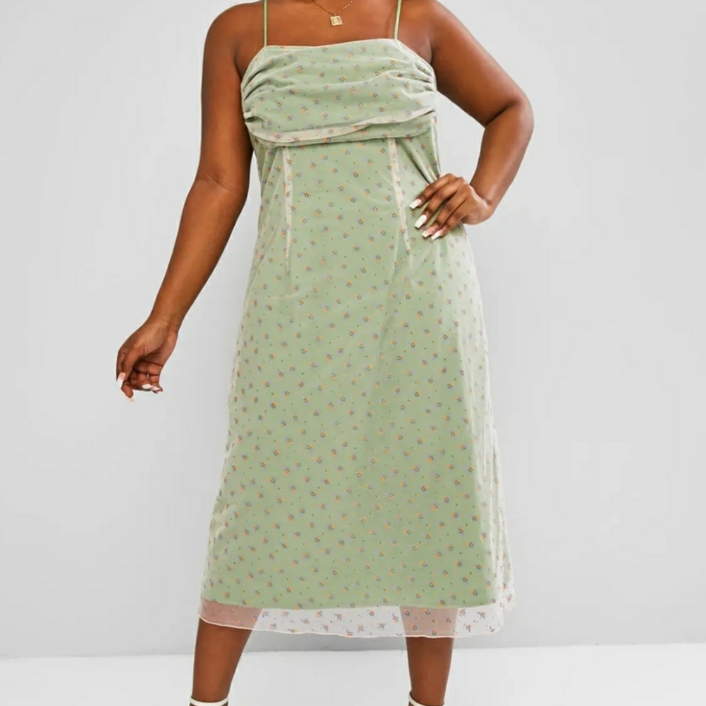 NWT Zaful Floral Dress